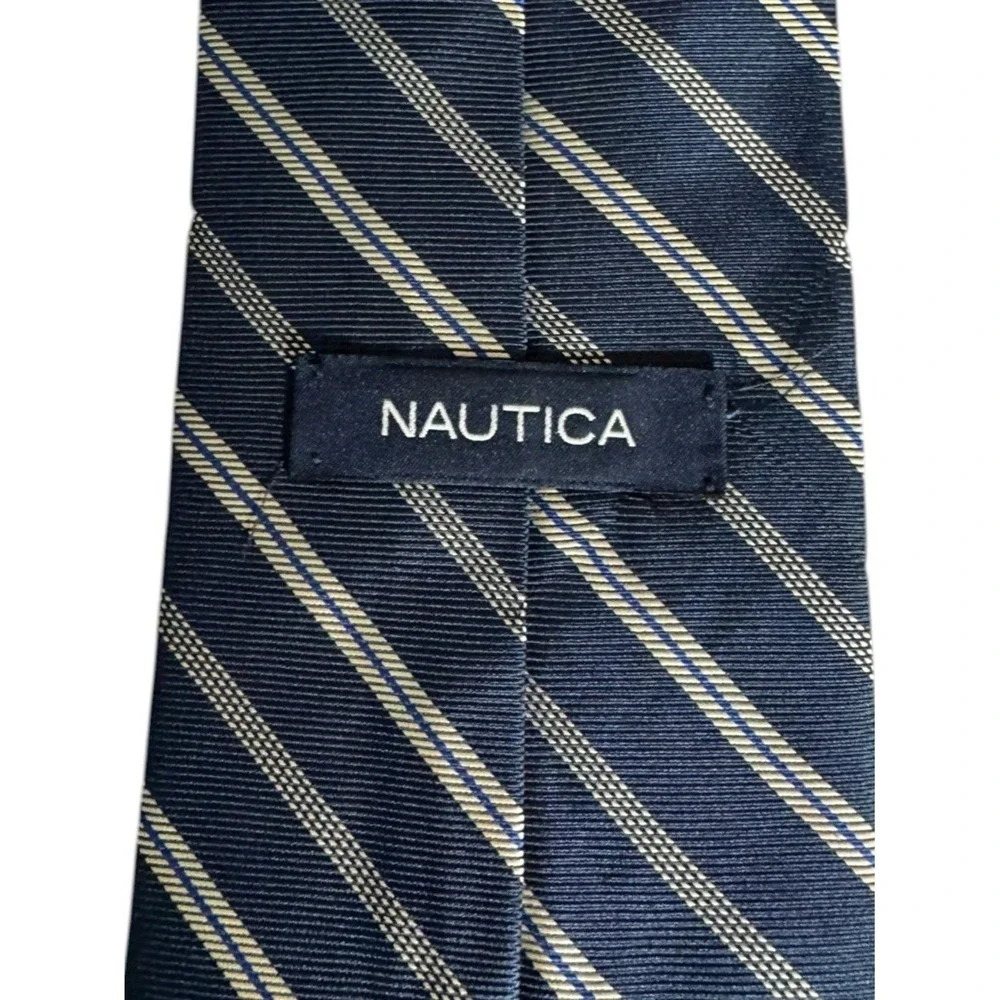Nautica Mens Silk Tie Quiet‎ Luxury Old Money Preppy Striped Blue Formal Career